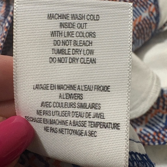 Joie High Waist Blue snd Orange Geometric Linen and Silk Blend Shorts. - Picture 9 of 15